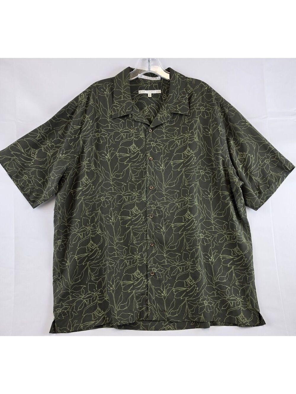 Perry Ellis XL Men's Silk Short Sleeve Button-Up Shirt with Green Floral Pattern